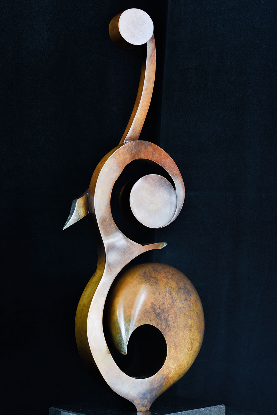 Bronze sculpture by Andrew Thomas