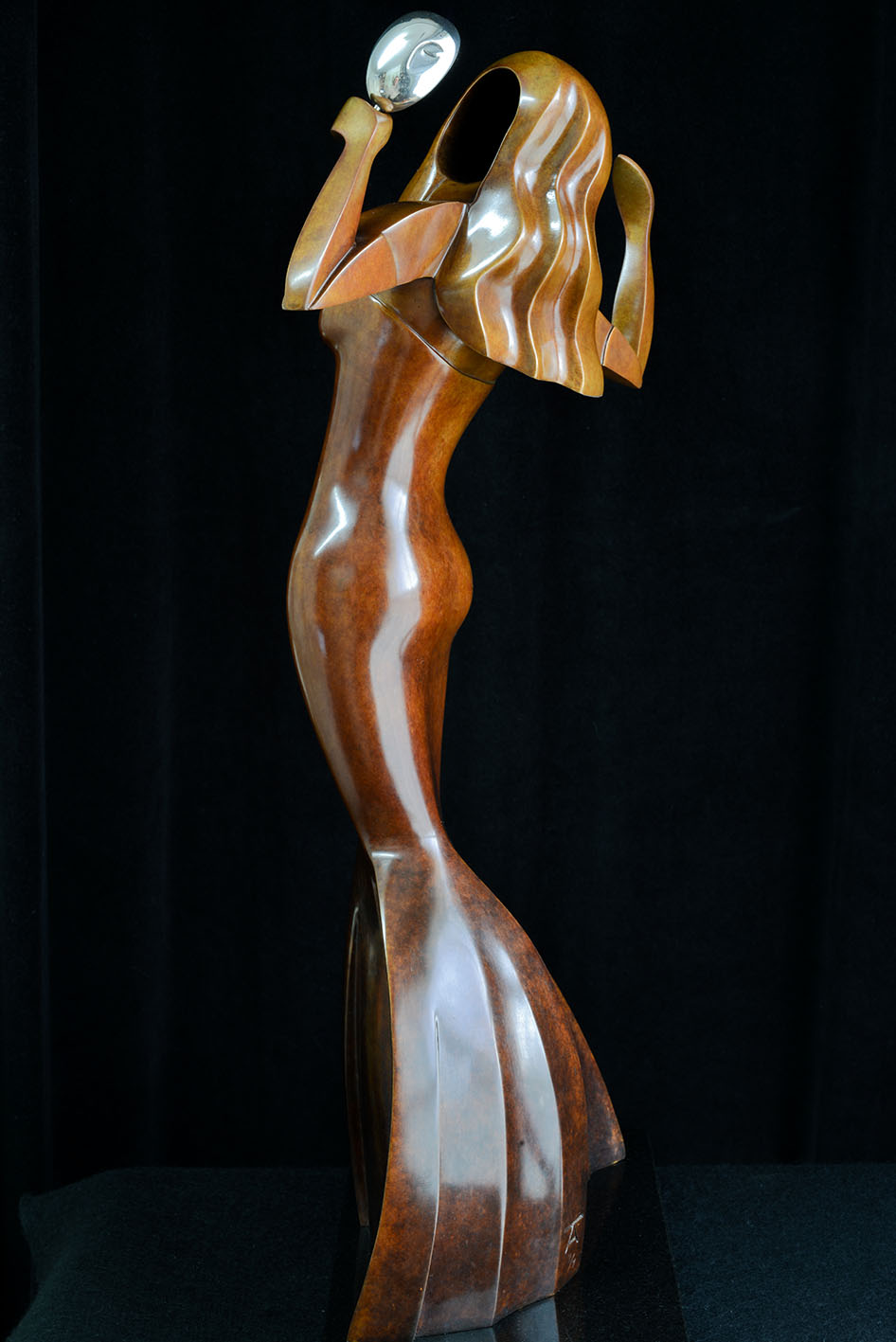 Bronze sculpture by Andrew Thomas