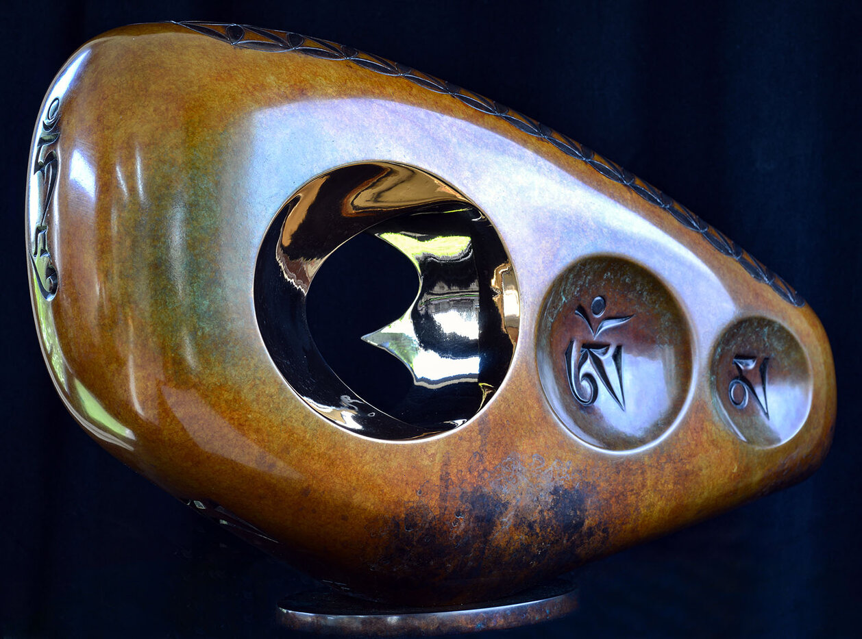 Bronze sculpture by Andrew Thomas