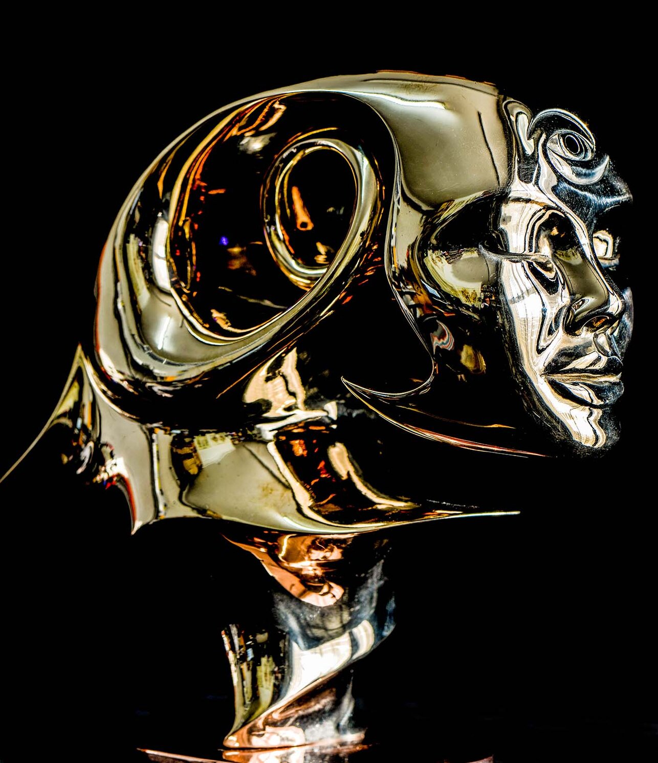Sacitananda Bronze sculpture by Andrew Thomas
