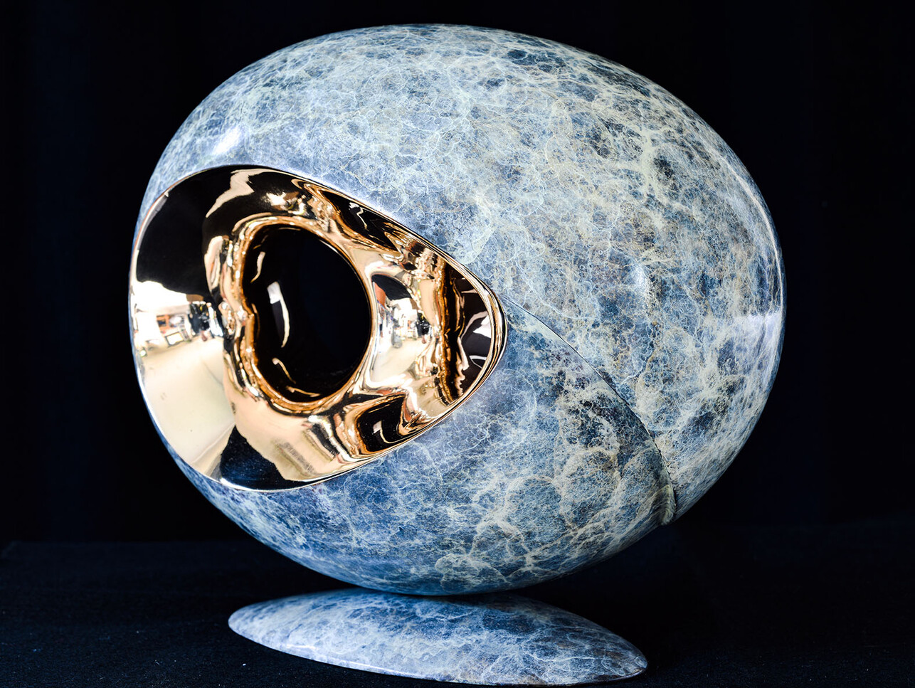 Bronze sculpture by Andrew Thomas