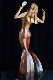 Bronze figurative sculpture by Andrew Thomas