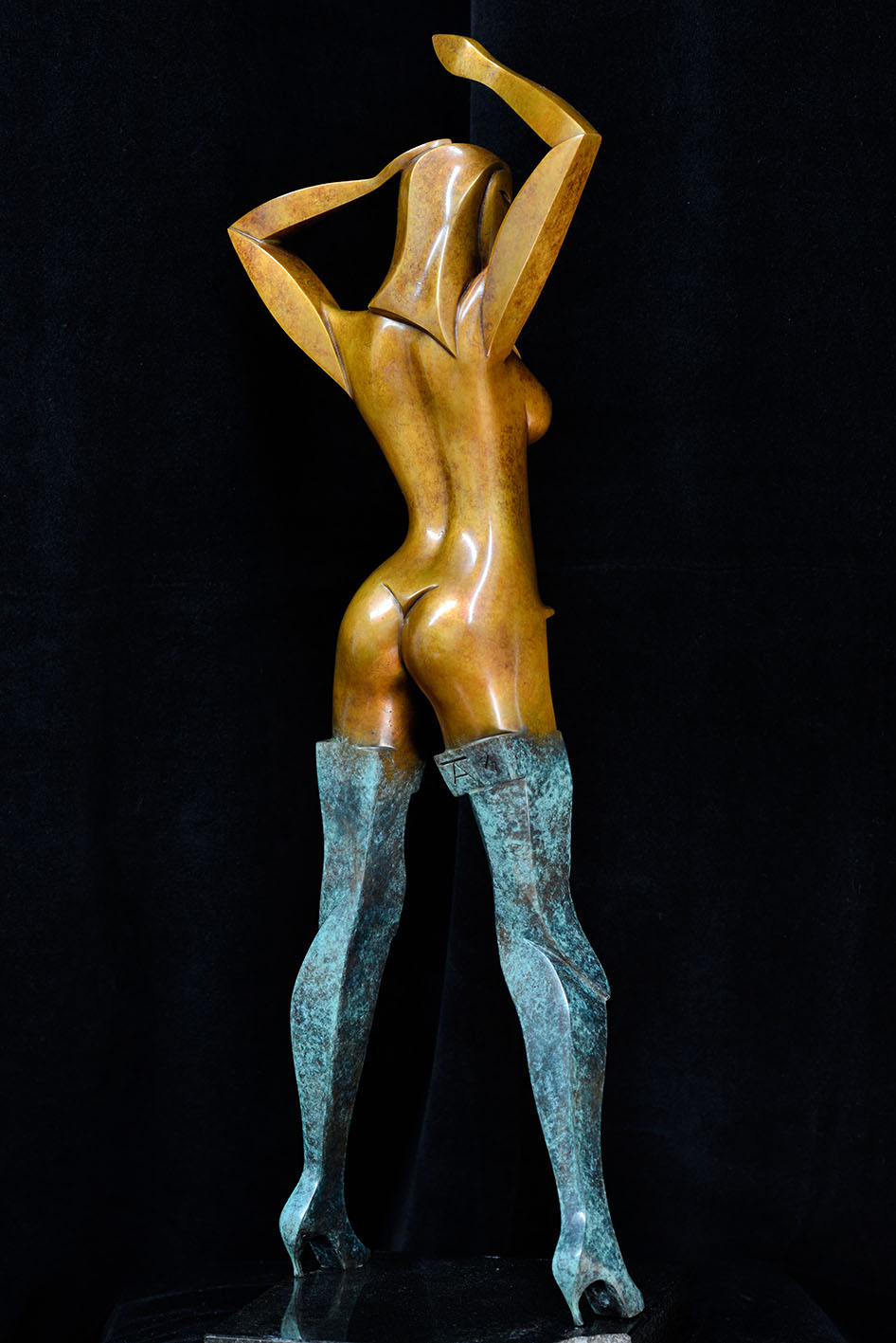 Bronze sculpture by Andrew Thomas