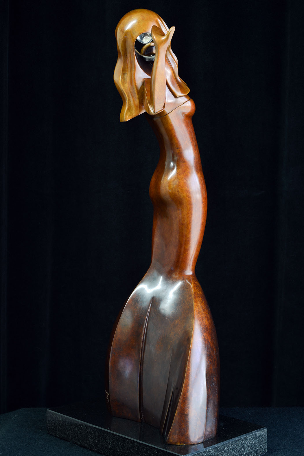 Bronze sculpture by Andrew Thomas