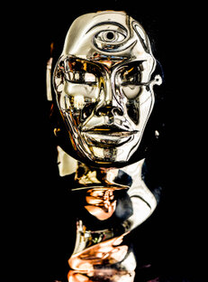 Bronze sculpture by Andrew Thomas