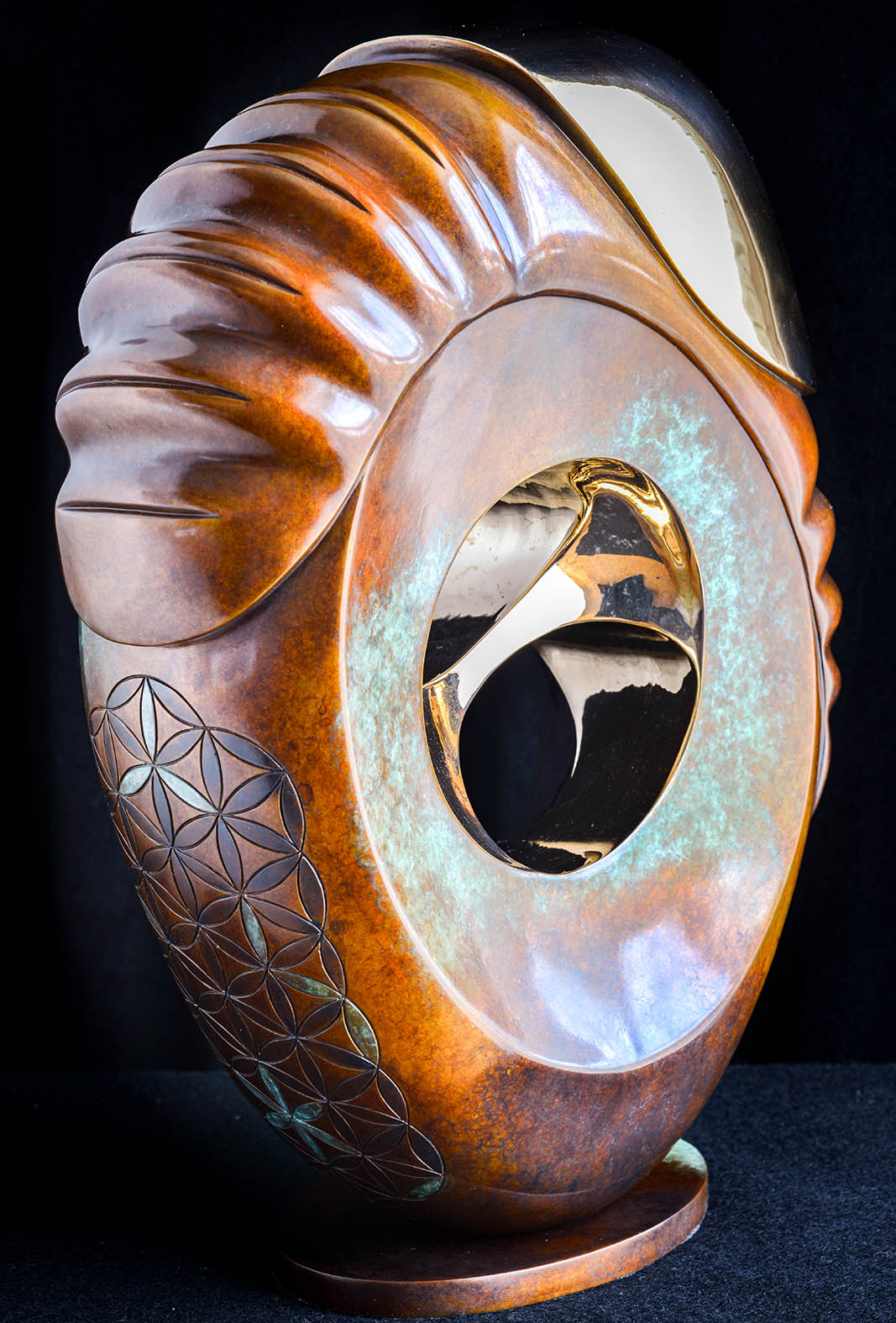 Bronze sculpture by Andrew Thomas<br />